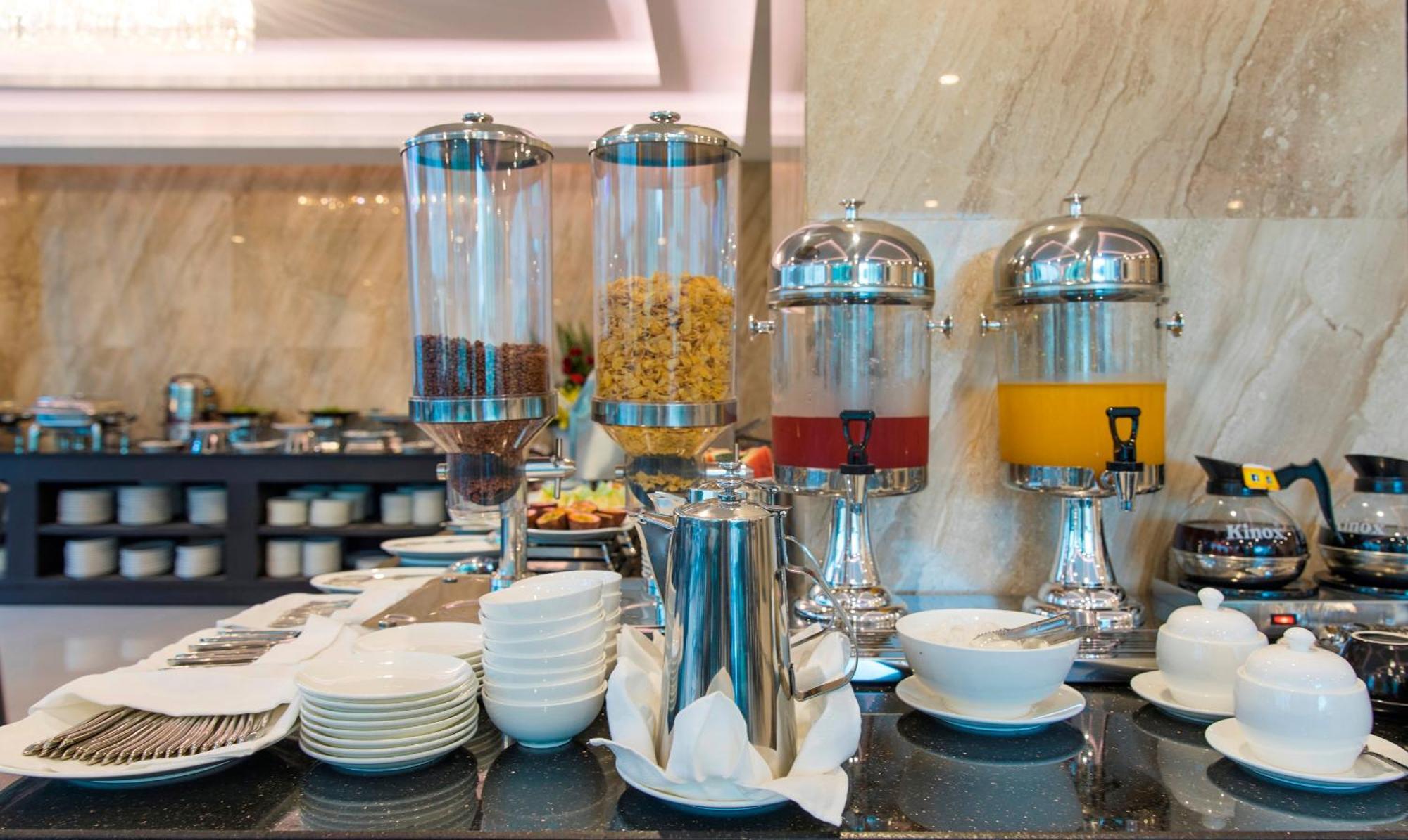 Cct Luxury Hotel نها ترانج المظهر الخارجي الصورة
